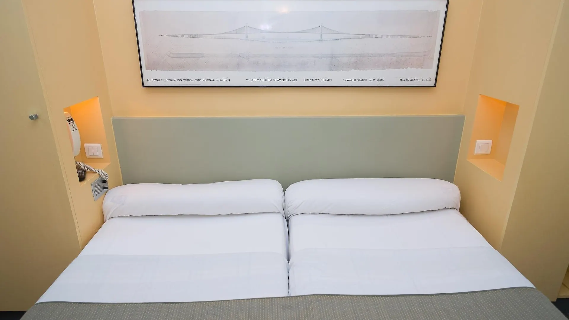Trendy Canettes Hotel 3*