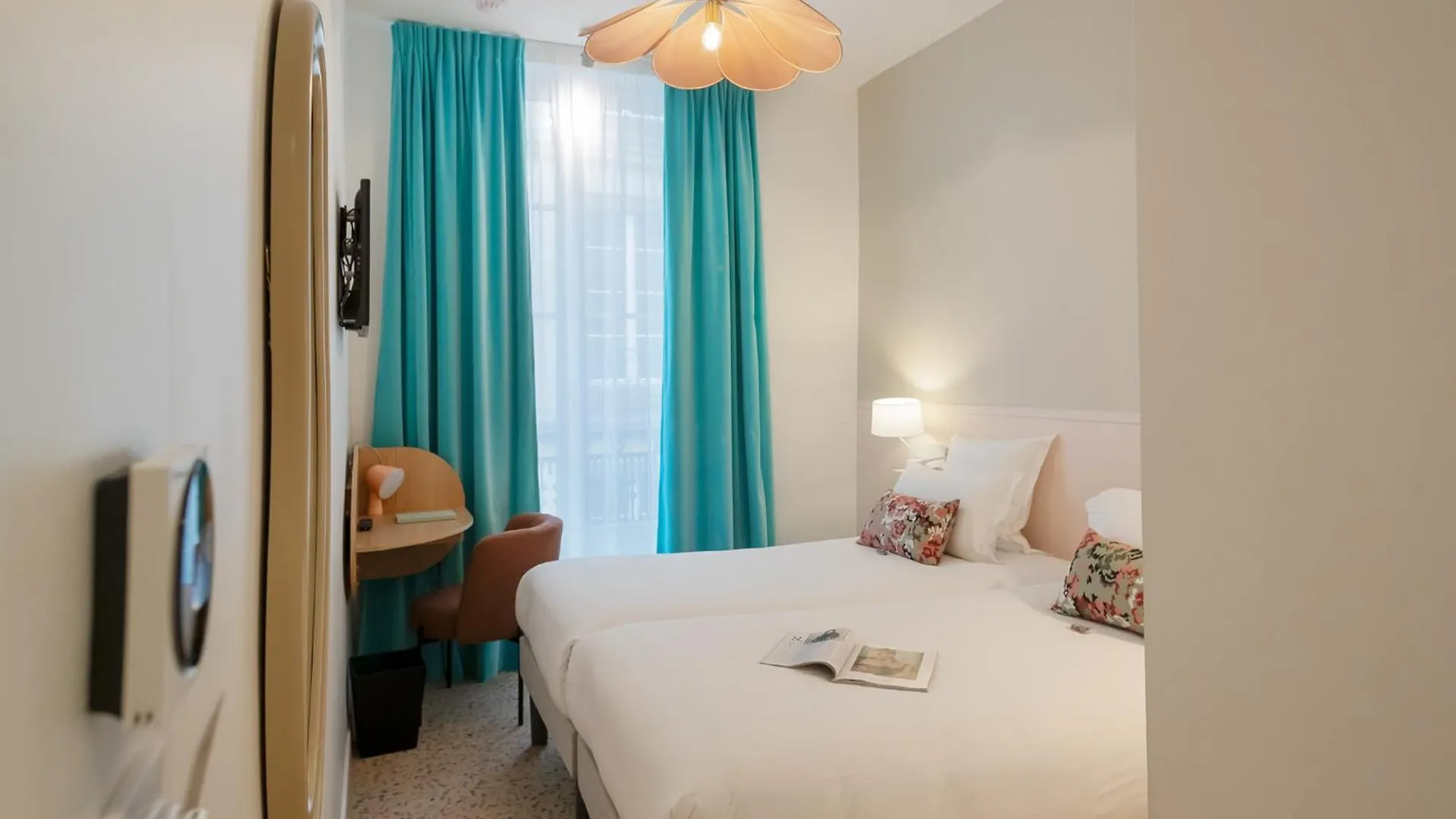 Hotel Trendy Canettes 3*