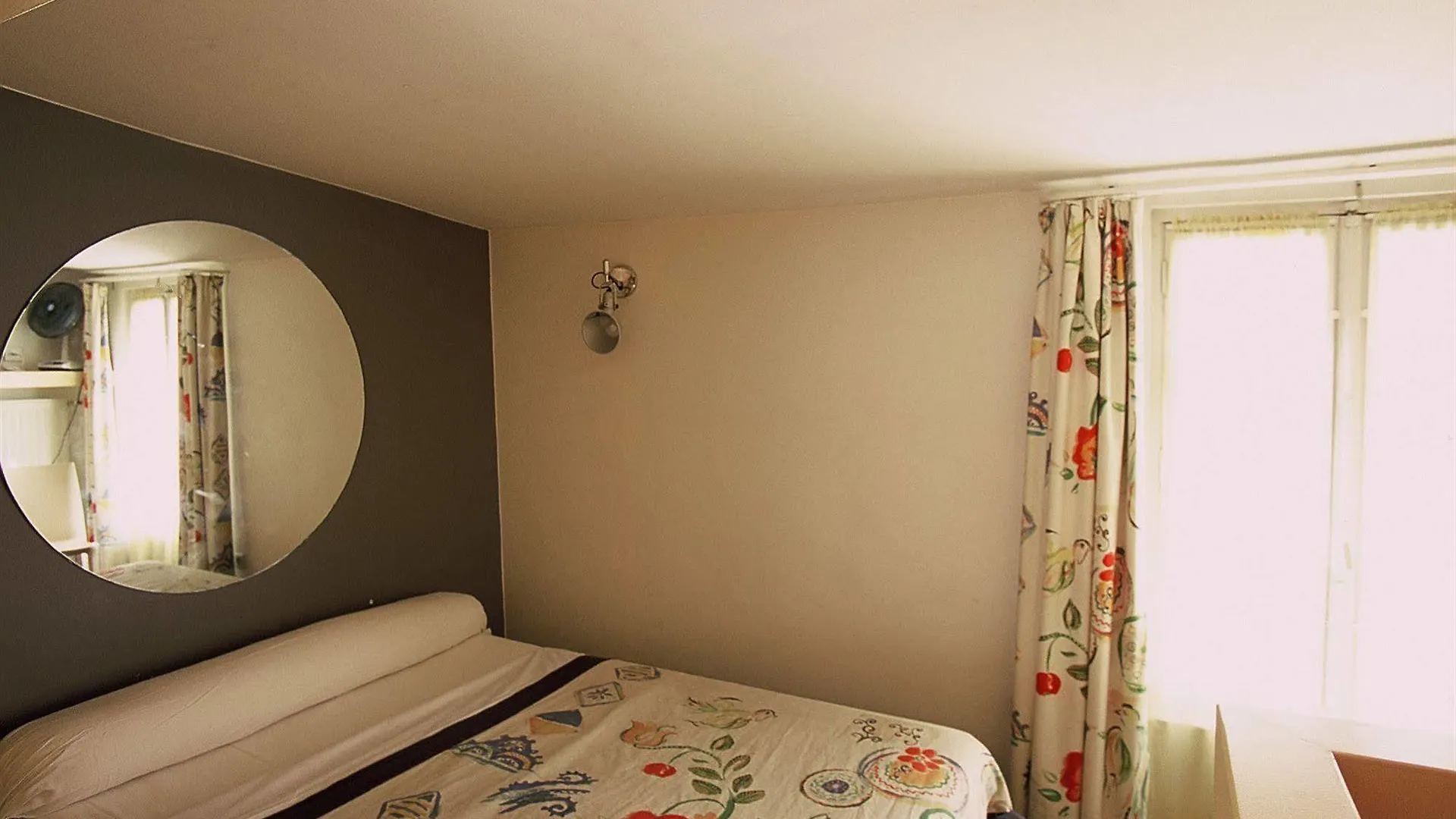 Trendy Canettes 3* Paris