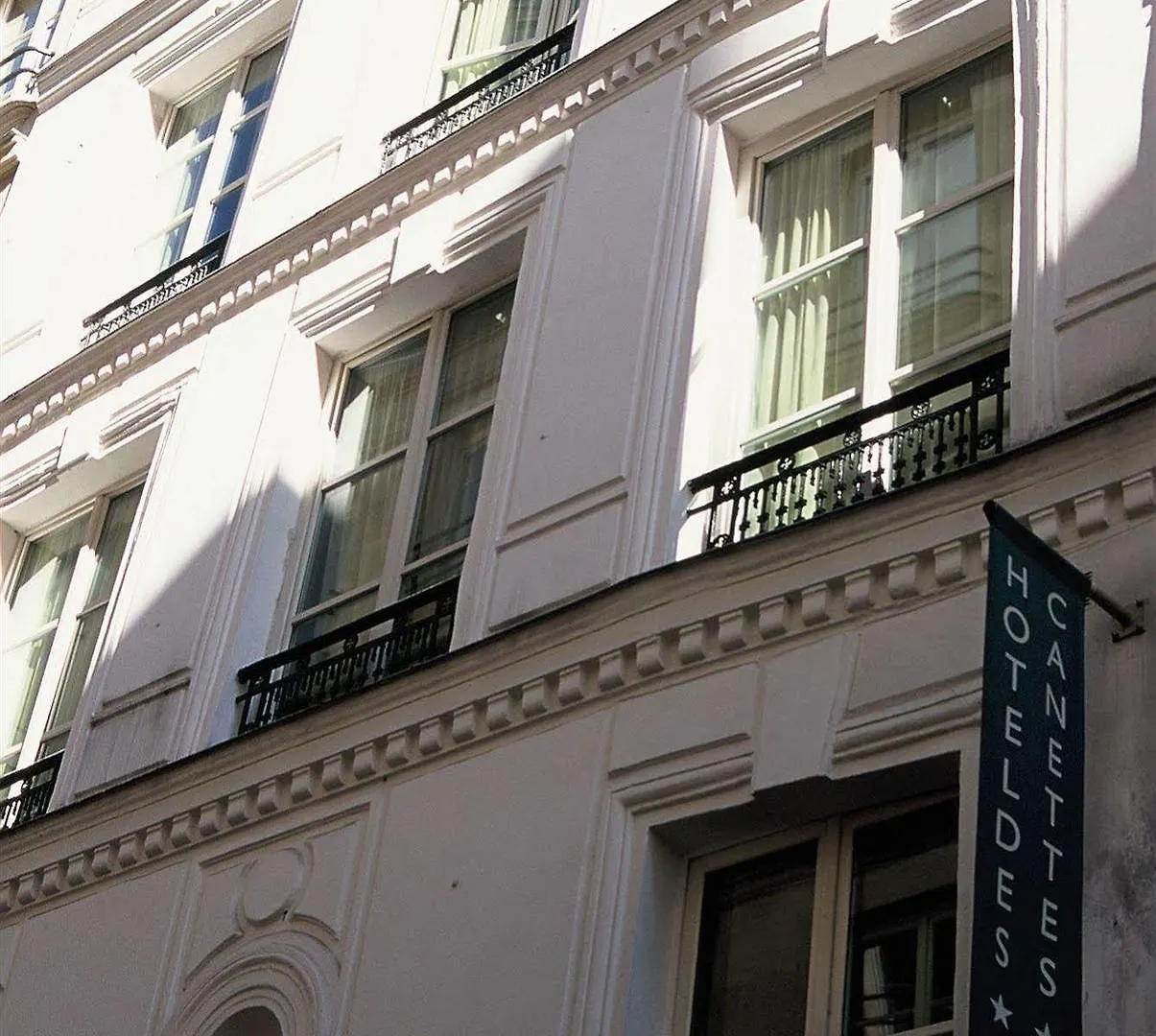 Hotel Trendy Canettes Paris